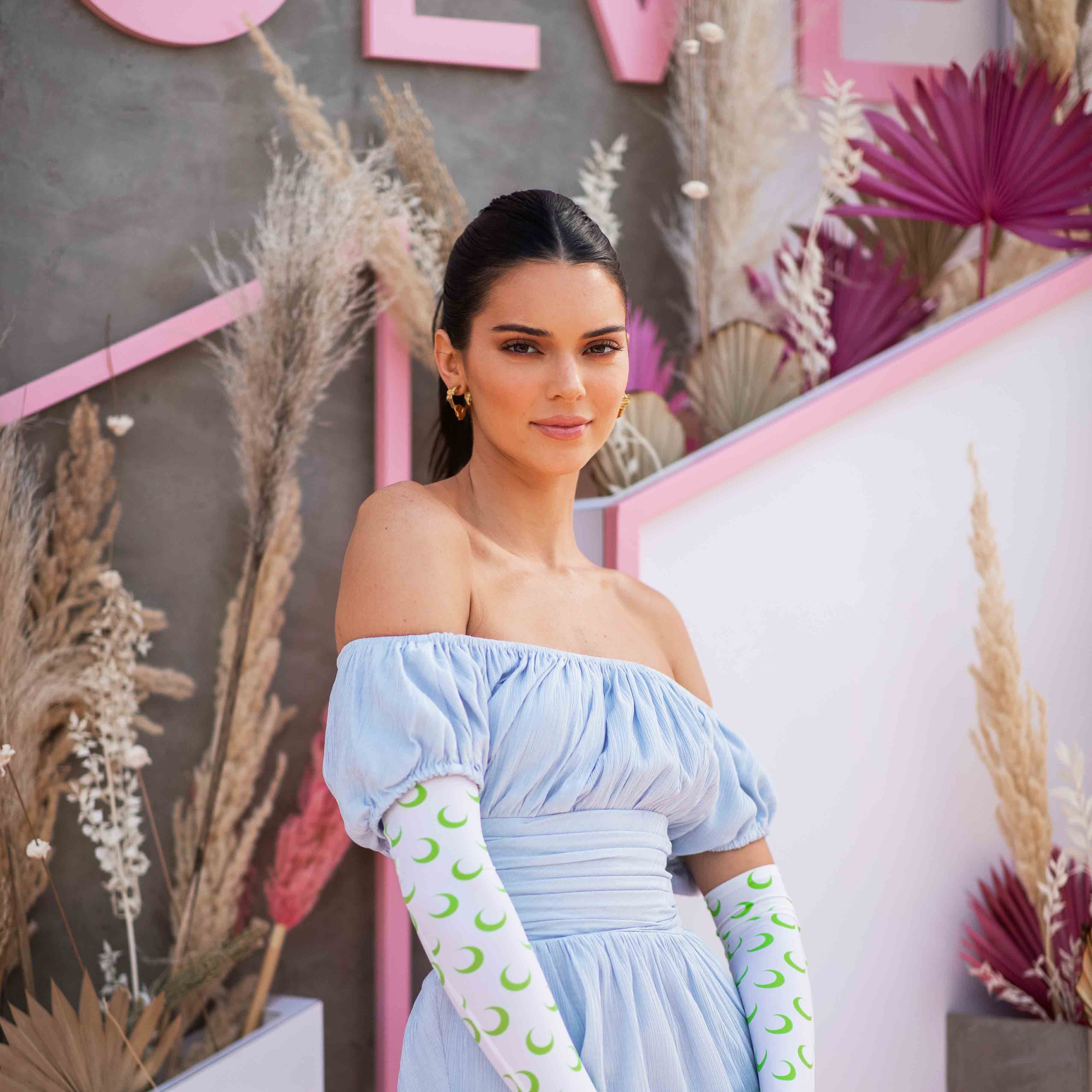 Kendall Jenner Street Style - Kendall Jenner's Best Fashion Looks