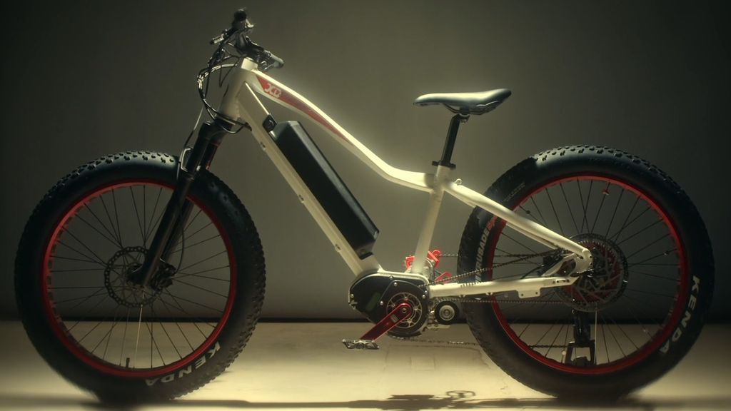 this-new-e-bike-is-so-powerful-it-had-to-be-engineered-to-stop-ripping