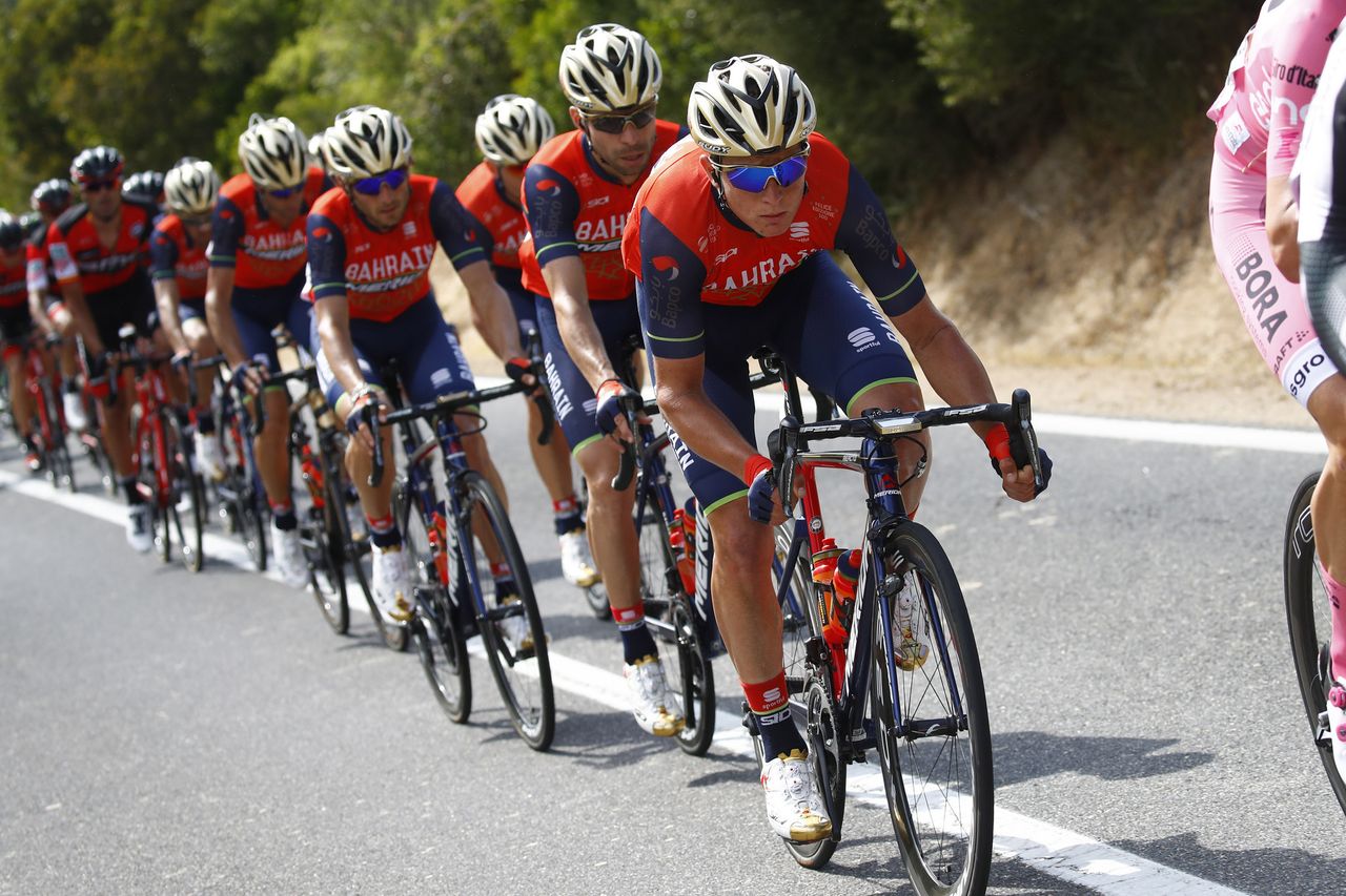 Luka Pibernik leads the Bahrain-Merida train