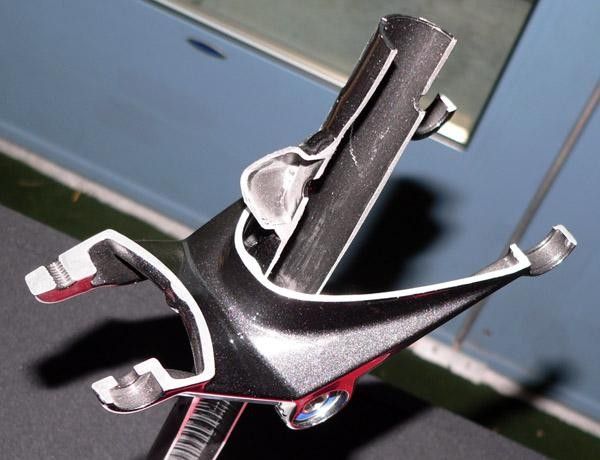 A deep profile on the new EVO Link should bode well for rear end stiffness.