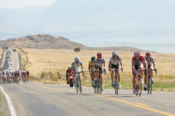 The break splits from the field.