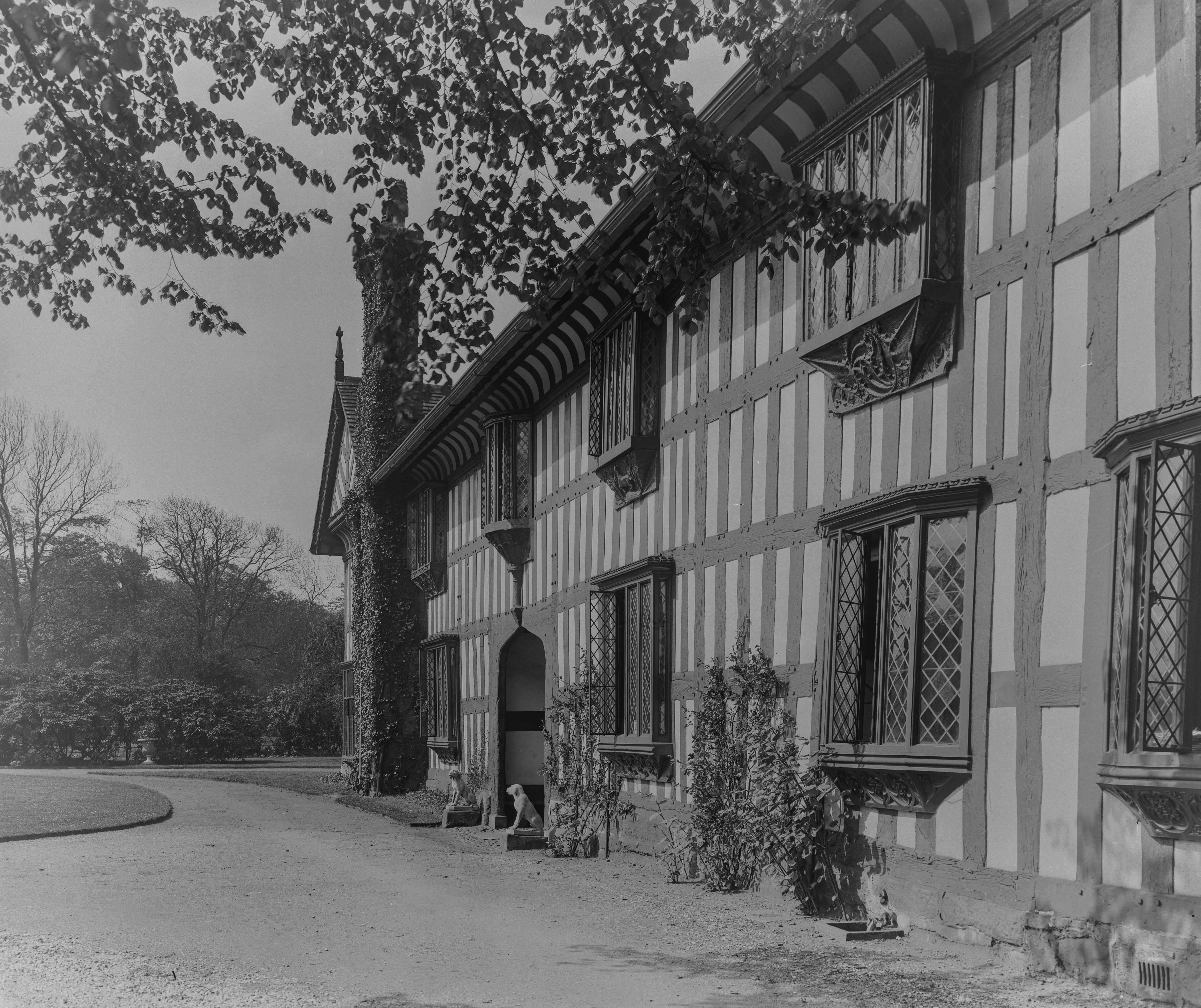 Long lost houses photographed for Country Life