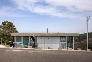 Street view of Torus House by Noriaki Hanaoka Architecture