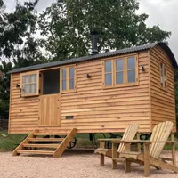 Shepherd Hut, UpleadonDistance: Shepherd Hut, UpleadonDistance: