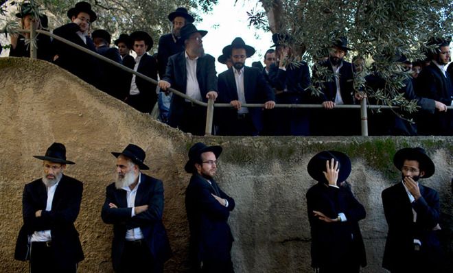 Jewish men