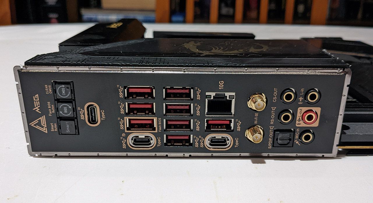 MSI MEG X670E Ace I/O