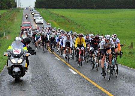 The peloton rolls through the Southland countryside