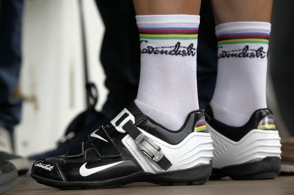 Cavendish shows off his world champion socks