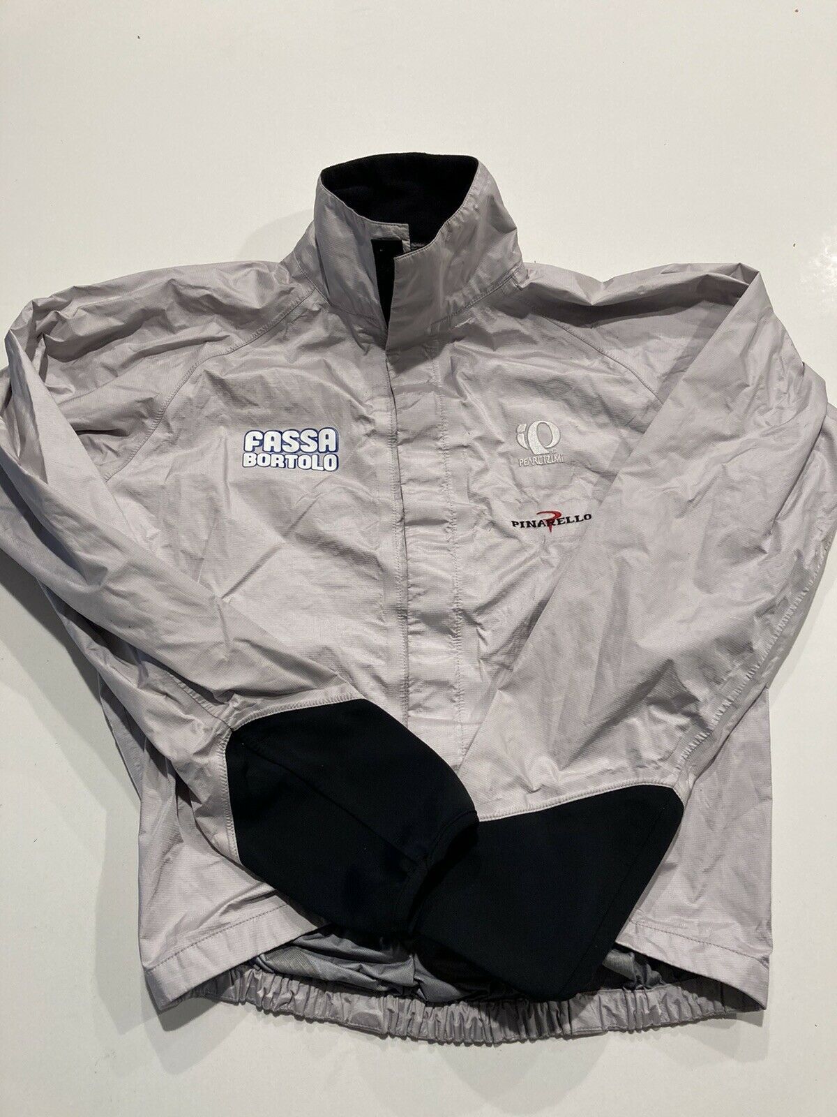 eBay Finds: Pearl Izumi Fassa Bortolo race rain jacket | Cyclingnews