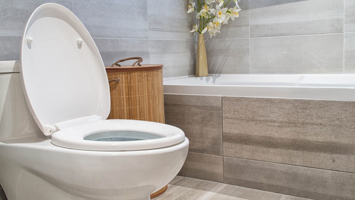 7 common mistakes which are making your bathroom dirtier Tom's Guide
