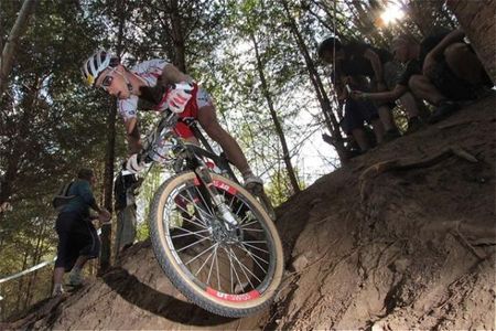 Nino Schurter (Scott Swisspower) races in Houffalize