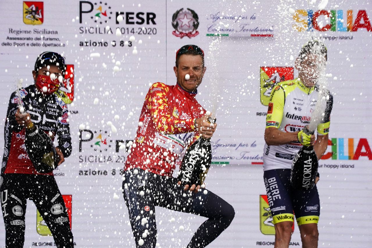 Giro di Sicilia 2022 - 3rd Edition - 4th stage Ragalna - Etna 140 km - 15/04/2022 - Jefferson Alexander Cepeda (ECU - Drone Hopper - Androni Giocattoli) - Damiano Caruso (ITA - Bahrain Victorious) - Louis Meintjes (RSA - Intermarch&Atilde;&copy; - Wanty - Gobert Mat&Atilde;&copy;riaux) - photo Massimo Fulgenzi/SprintCyclingAgency&Acirc;&copy;2022