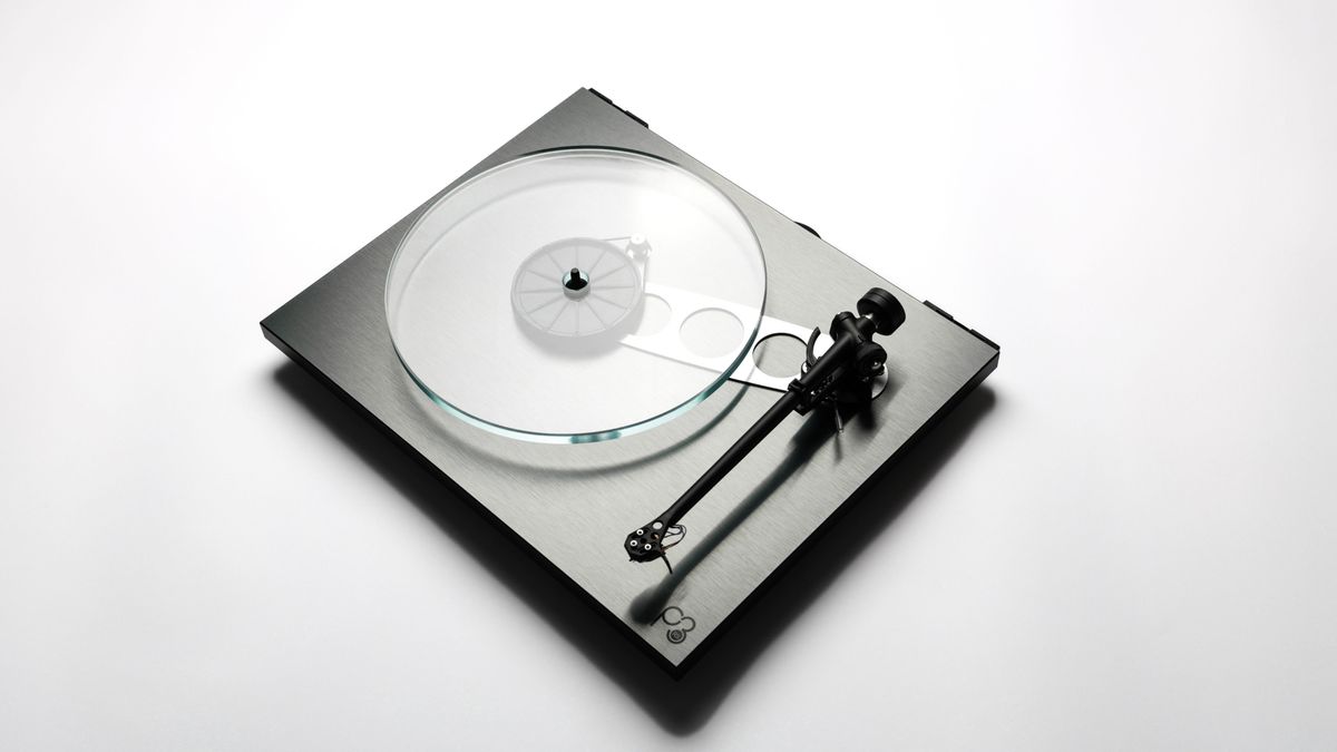 Rega Planar 3 RS Edition turntable