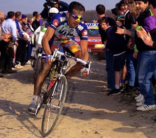 Colnago C40 Franco Ballerini at Roubaix by Graham Watson