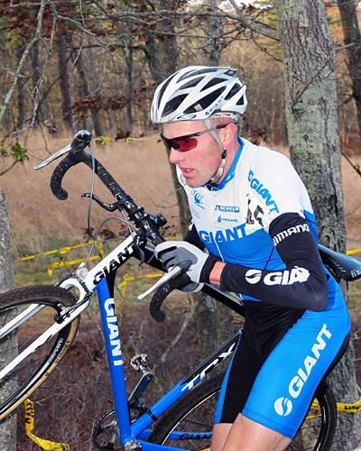 Carl Decker (Giant) got off to a brilliant start today.