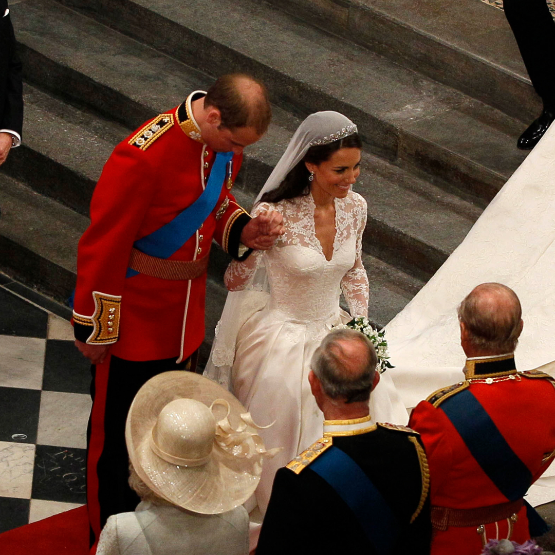 Princess Kate curtsying