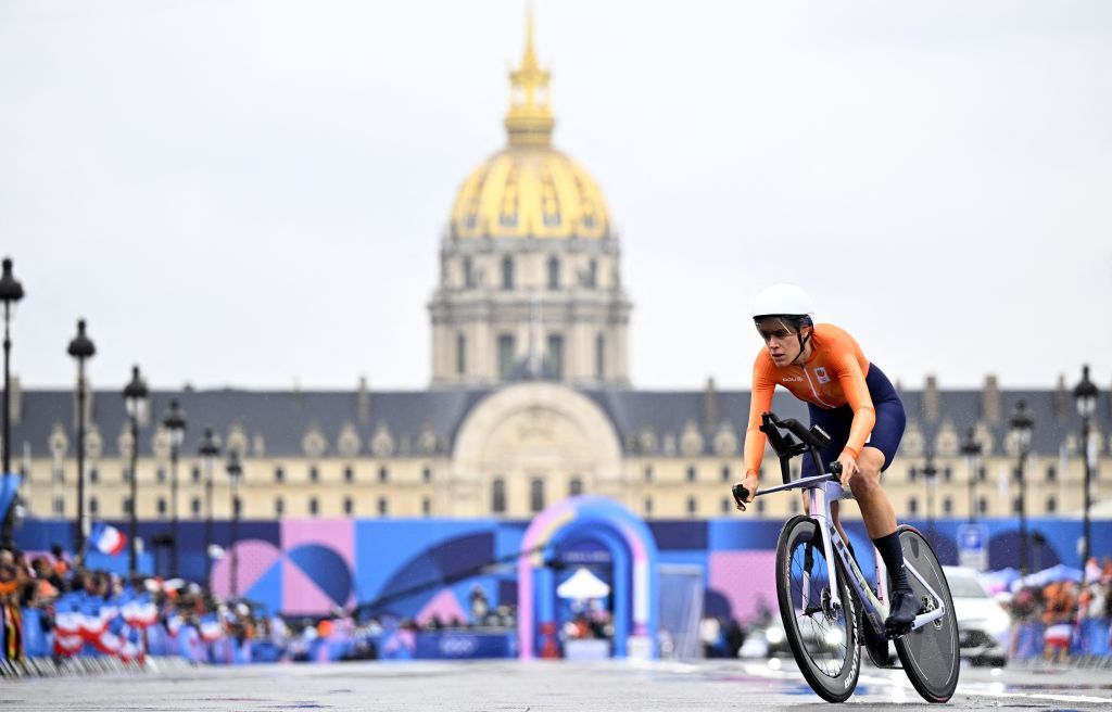 Dutch Ellen Van Dijk pictured in action during the women's time trial event at the Paris 2024 Olympic Games, on Saturday 27 July 2024 in Paris, France . The Games of the XXXIII Olympiad are taking place in Paris from 26 July to 11 August. The Belgian delegation counts 165 athletes in 21 sports. BELGA PHOTO JASPER JACOBS (Photo by JASPER JACOBS / BELGA MAG / Belga via AFP)