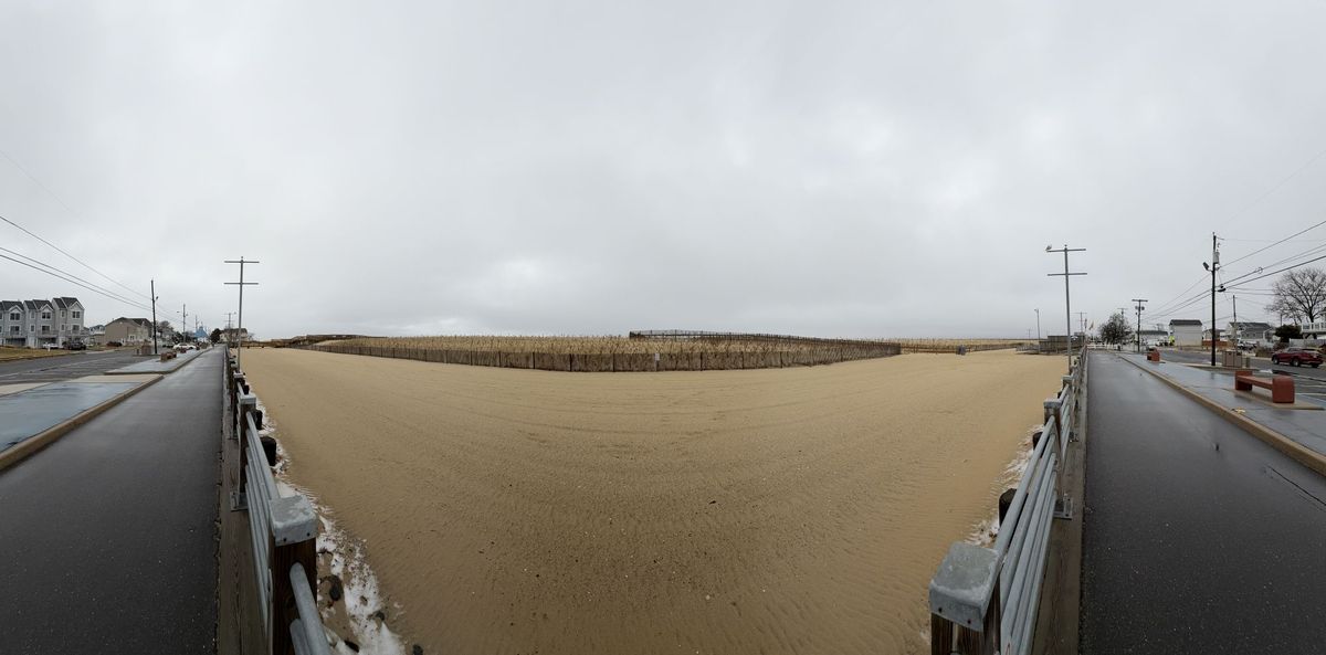 Apple iPhone 16 Pro Max panorama sample.