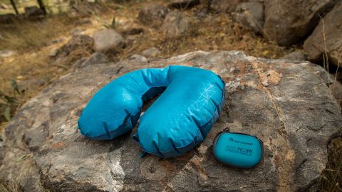 Sea to Summit Aeros Ultralight Traveller Pillow review Advnture