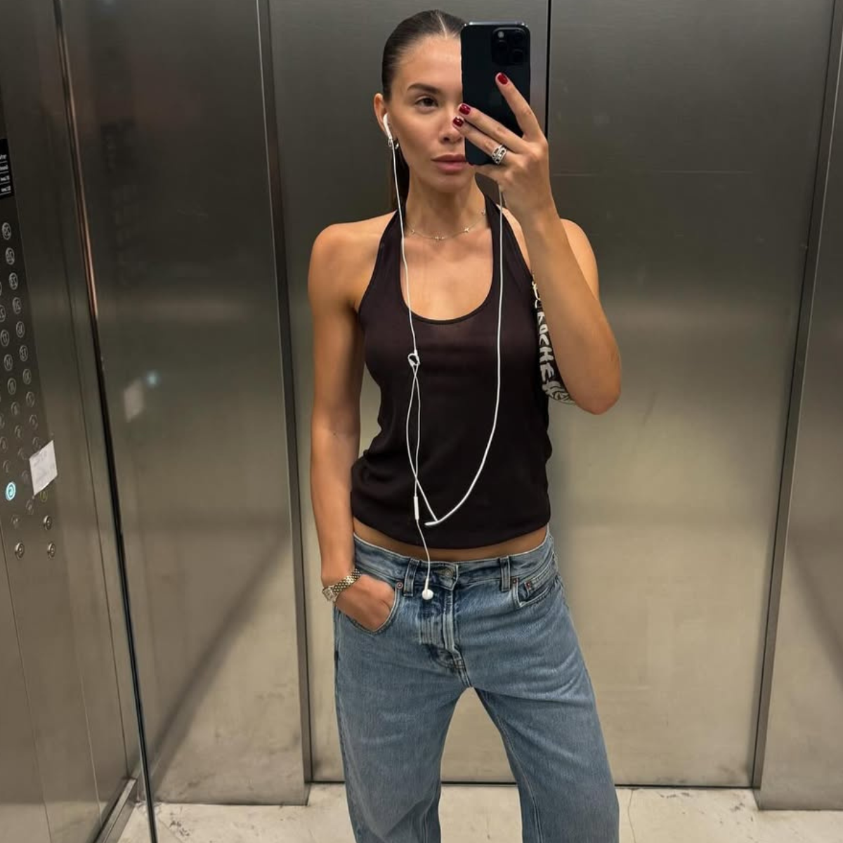Anti–Skinny Jeans Are Still Ruling in 2025—Finally, 15 Fresh Ways to Wear Them