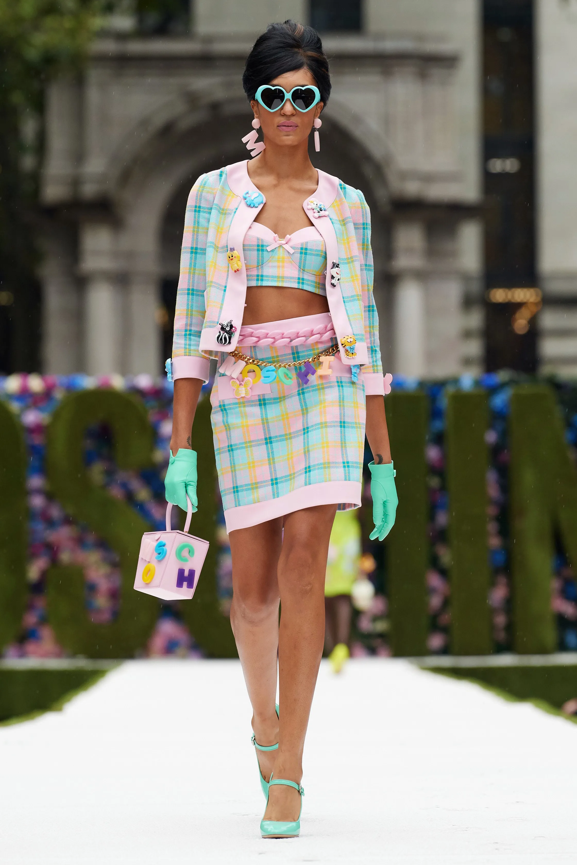 Moschino Spring 2022 Collection