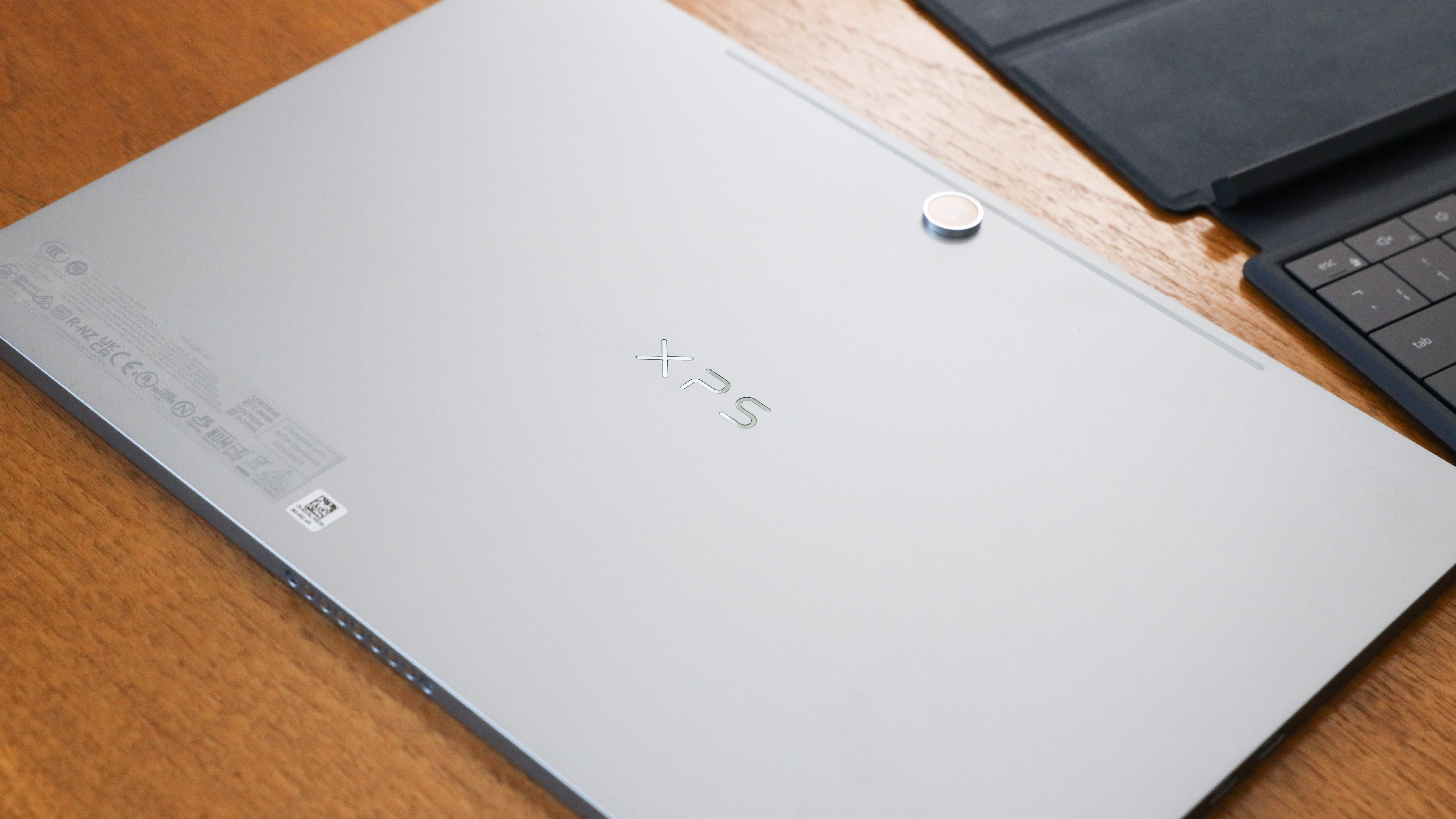 Dell XPS 13 2-in-1 laptop tablet hybrid