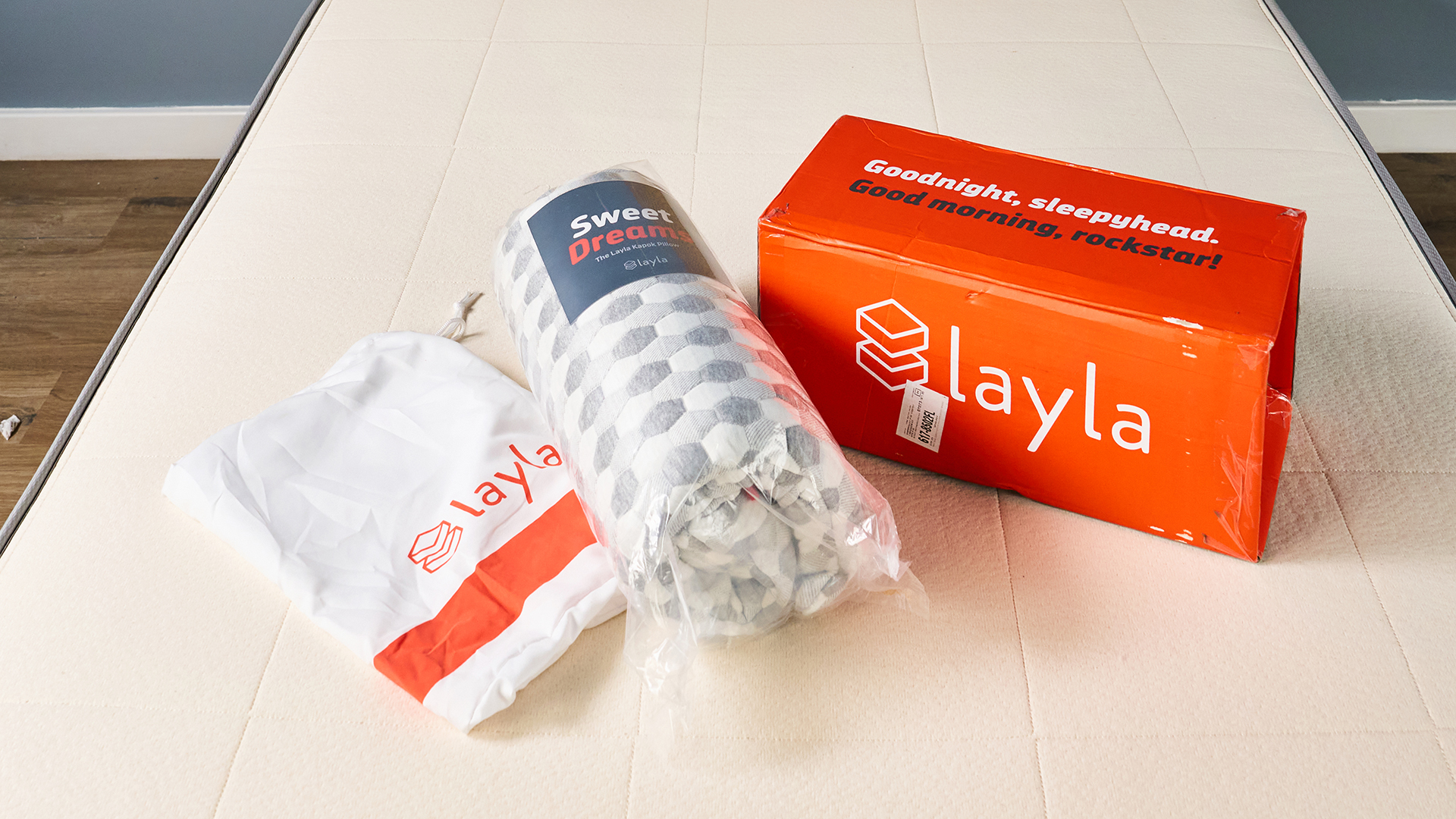 Layla Kapok pillow in the package