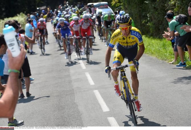 Edward Alexander Beltr&aacute;n Su&aacute;rez (Tinkoff-Saxo) testing his legs