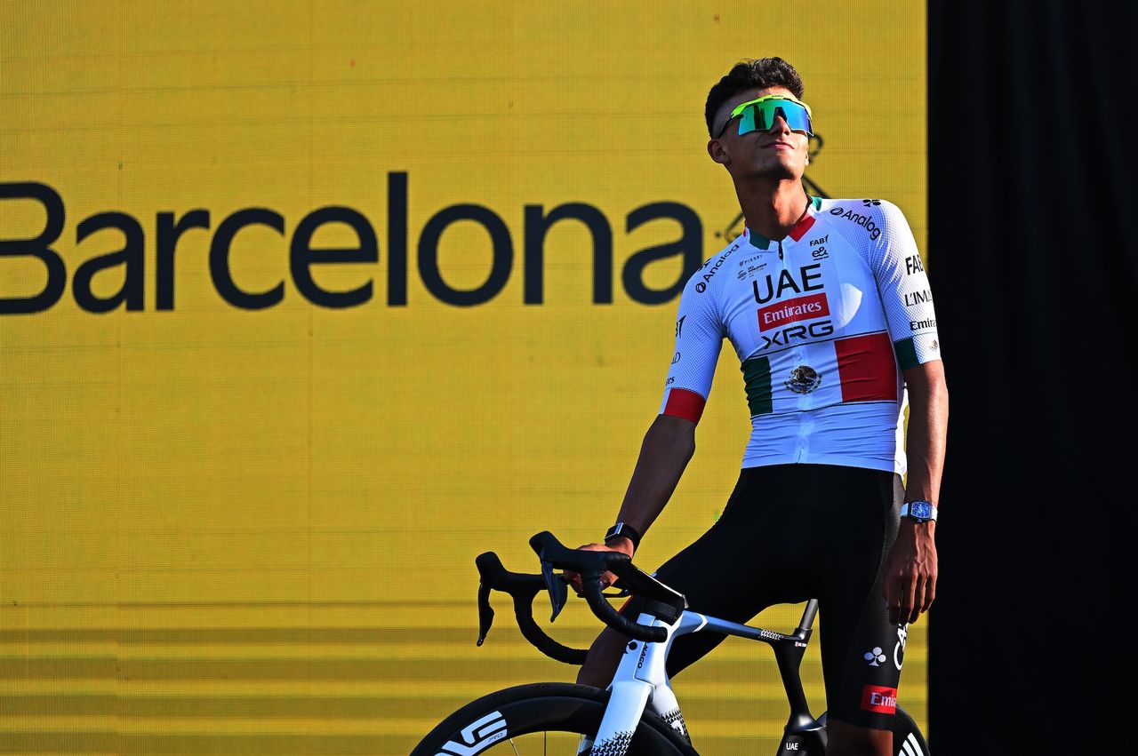 Del Toro standing in his Mexican champion's jersey