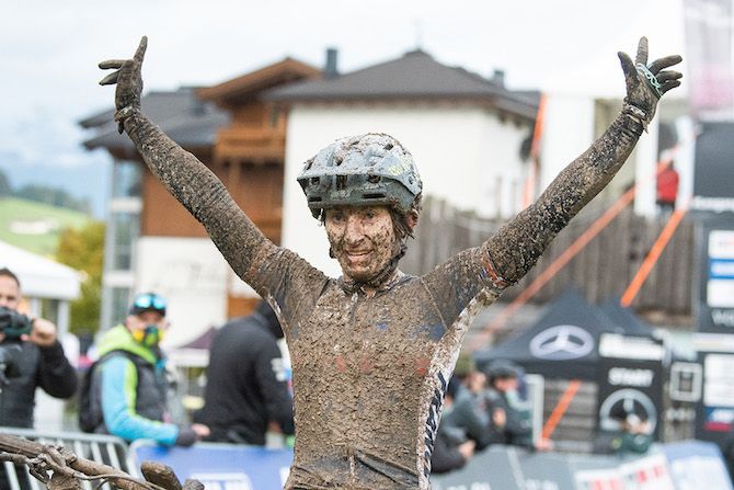 Melanie Pugin (France) wins