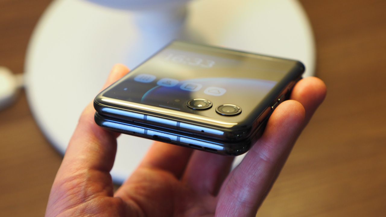 Motorola Edge 40 Ultra review