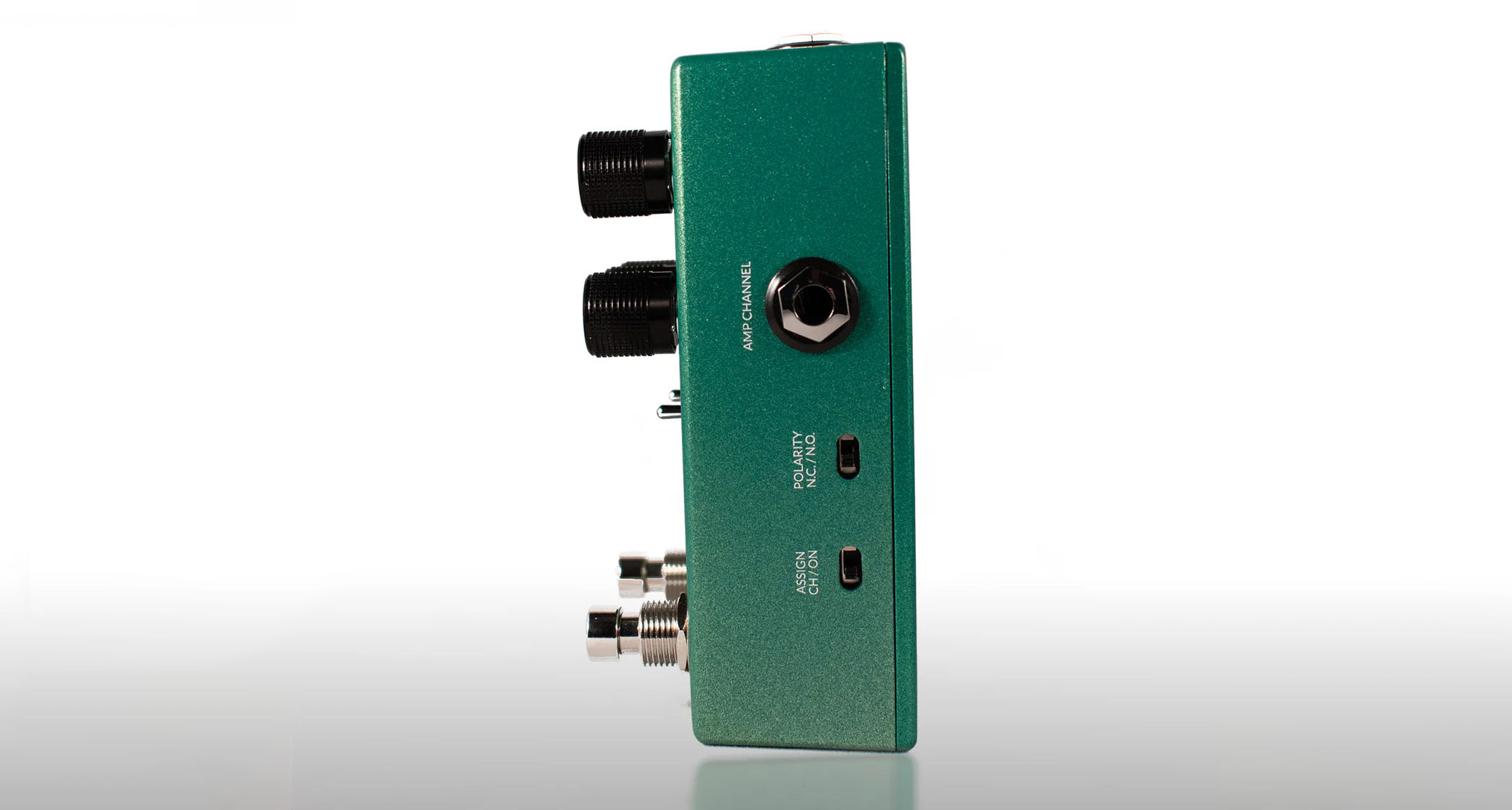 Fortin Fourteen Dual Boost Overdrive: the new tricked-out green stompbox from Mike Fortin packs two Tube Screamer OD flavours in one housing and is packed with features.