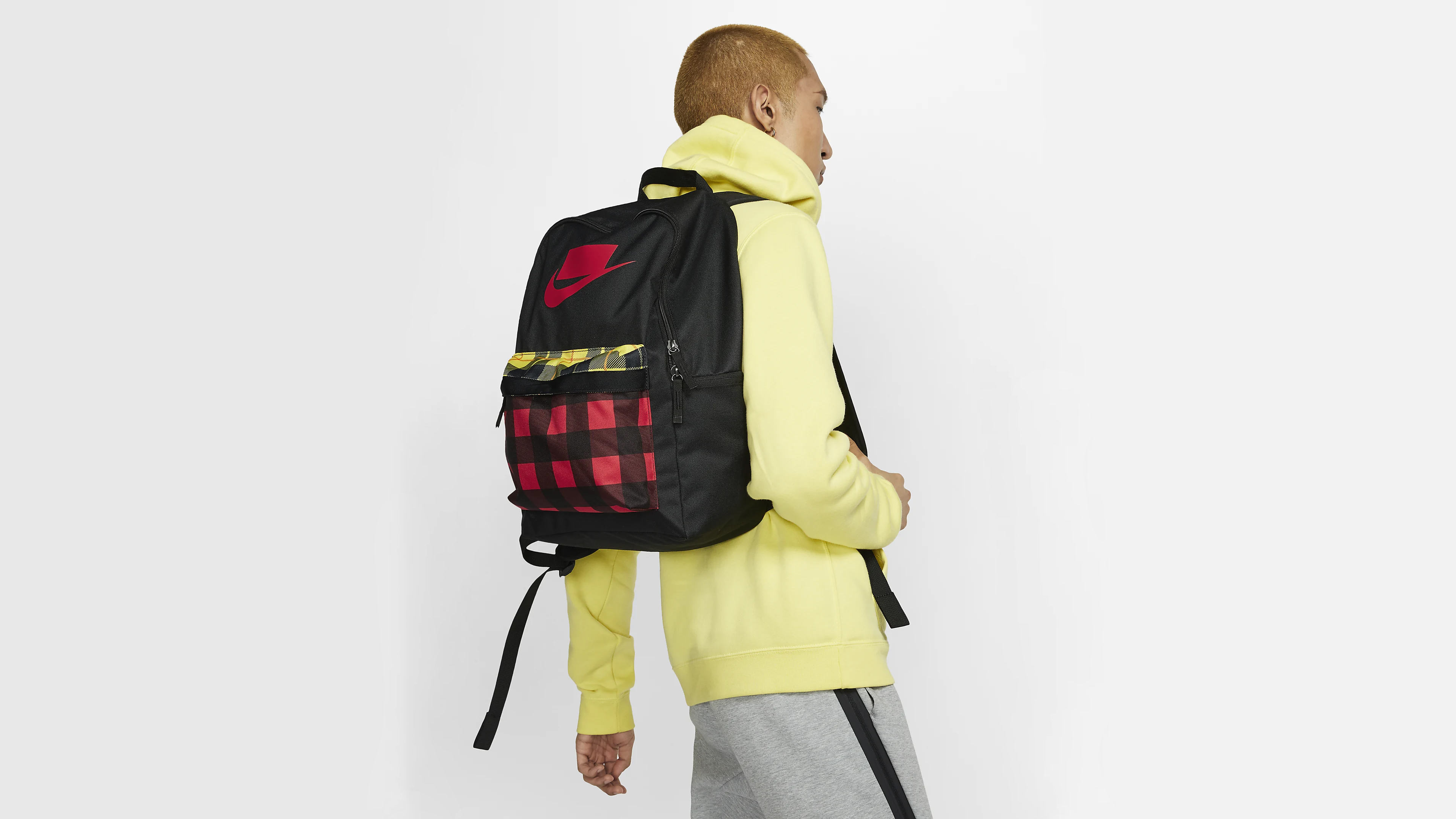 nike slim backpack