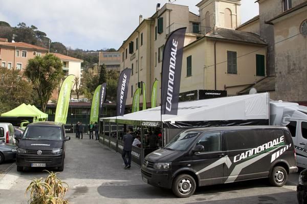 The Cannondale Factory Racing World Cup set-up