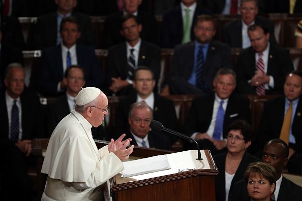 Pope Francis addresses joint Congress.