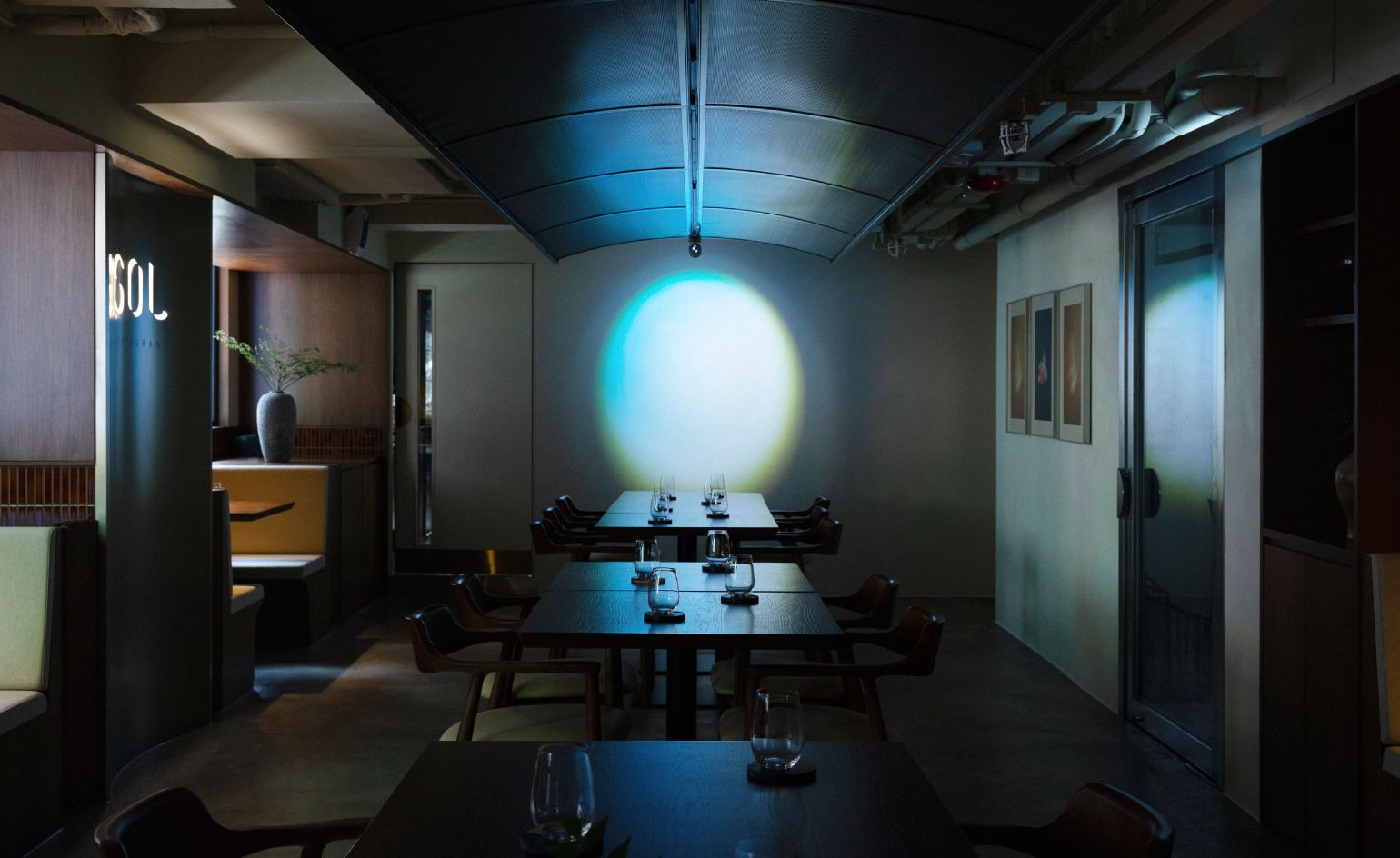 Snøhetta sculpts the solstice into a versatile dining destination in Hong Kong