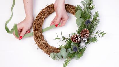 how to make a Christmas door wreath