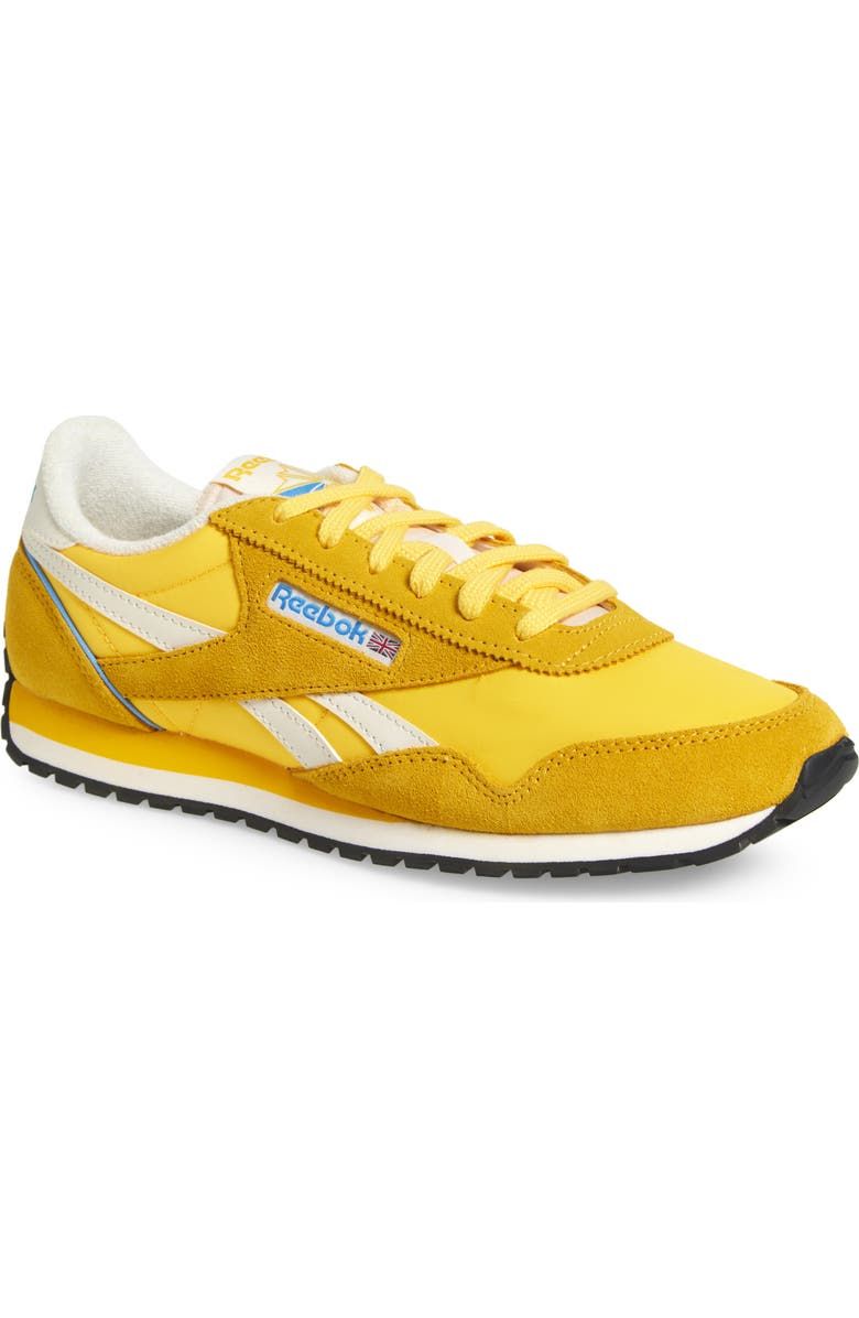 Classic Az Sneaker