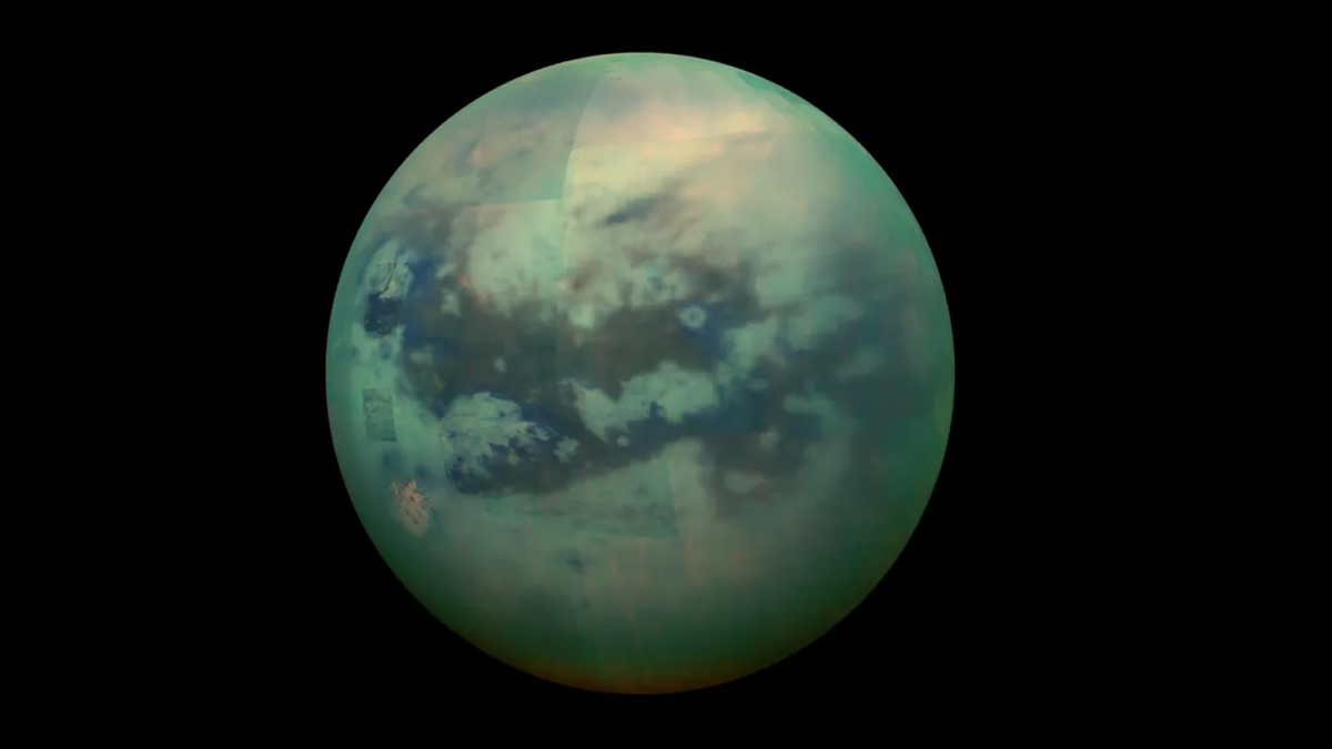 美國太空總署拍攝的土星衛星泰坦的照片。