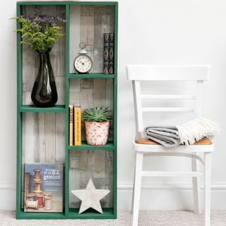 Upcucled green wooden bookcase