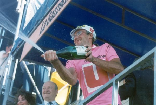 Laurent Fignon celebrates the only Giro d'Italia win of his career in 1989.