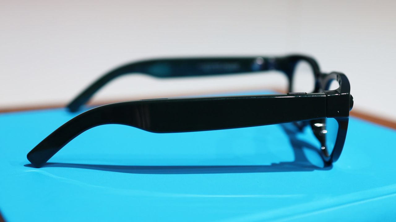Samsung Intelligent Eyewear