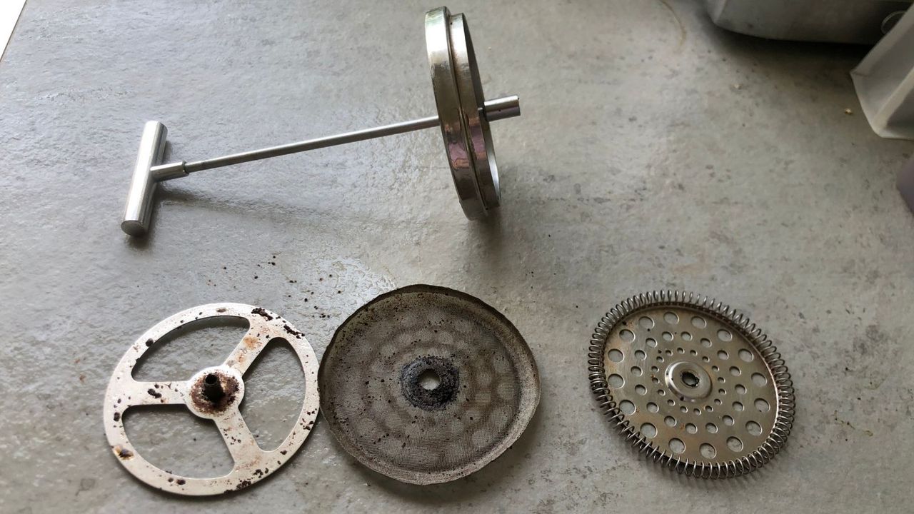 How to clean a French press cafetièrecare tips from a barista Homes