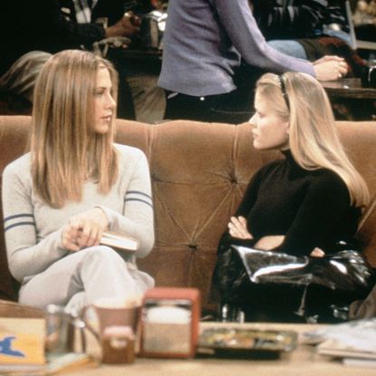 Jennifer Aniston and Reese Witherspoon filming Friends season six in 2000
