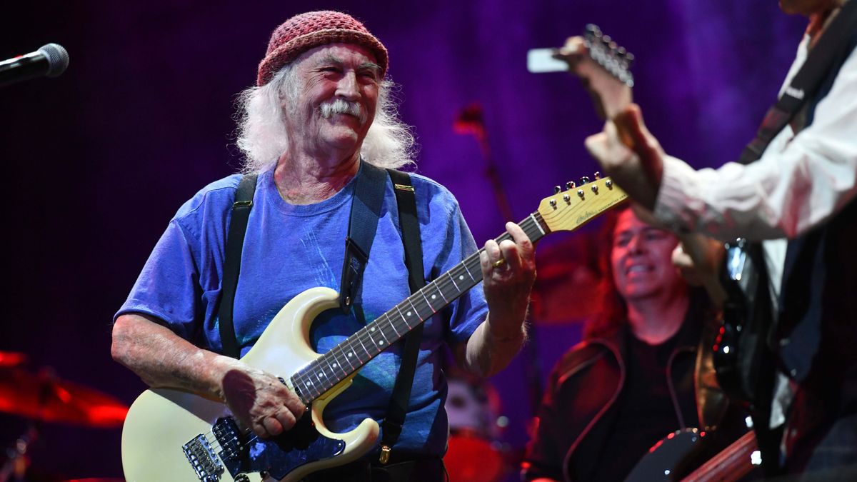 See David Crosby's final live performance – Neil Young's Ohio with ...