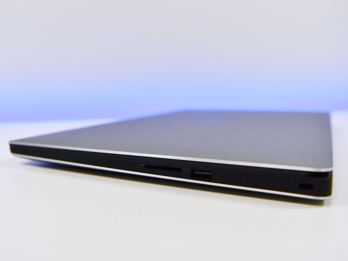 Dell XPS 15 (9560)