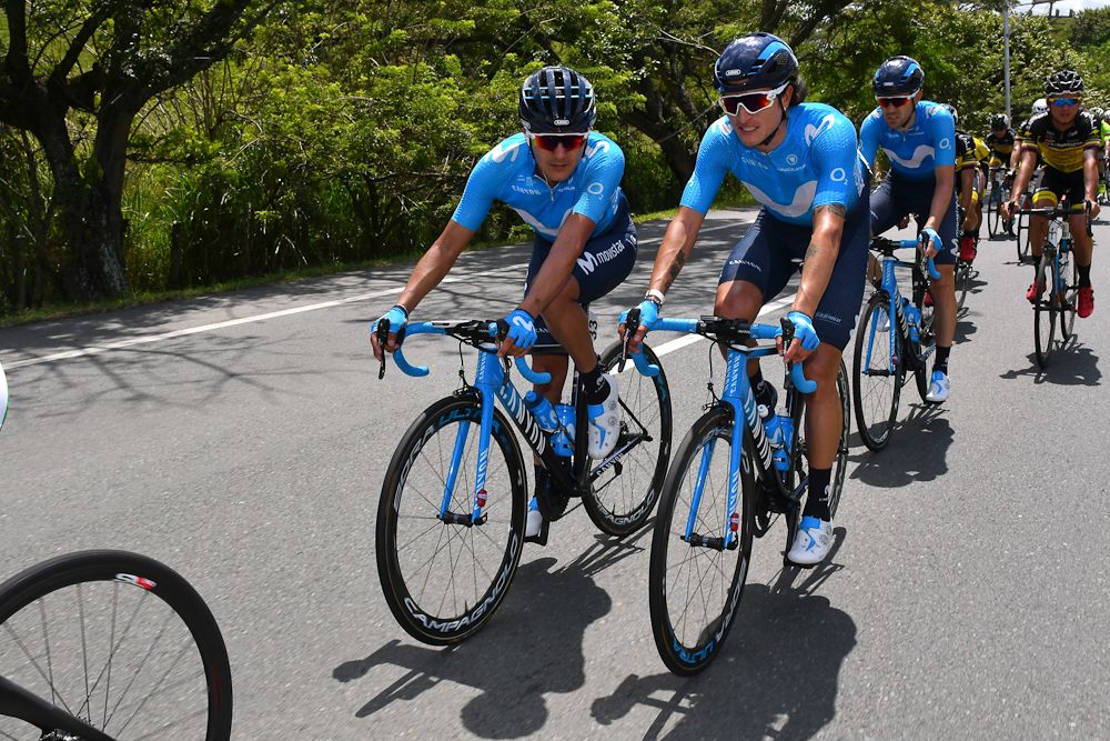 Winner Anacona and Richard Carapaz (Movistar)