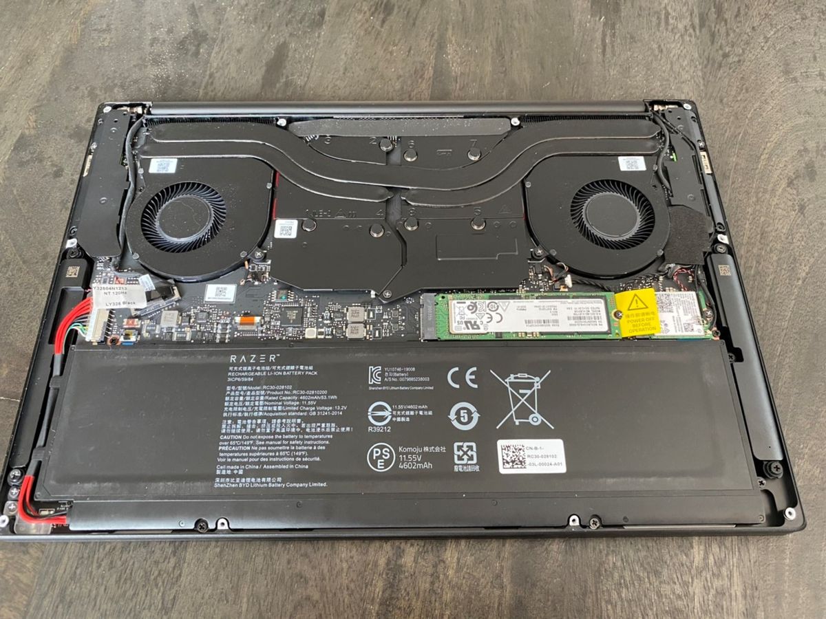 Razer Blade Stealth 13 (2020) Review: Ultrabook in Gaming's