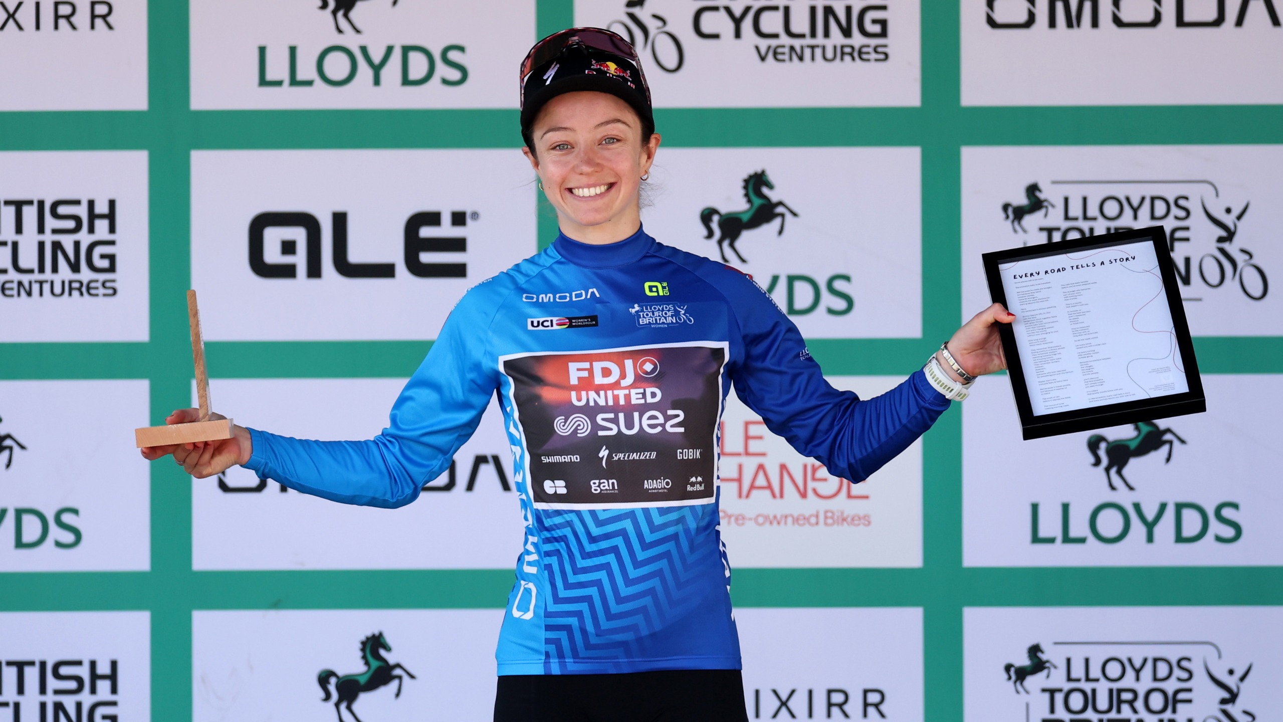 Lauren Dickson taking the Queen of the Mountain Jersey during the Tour of Britain Women 2026