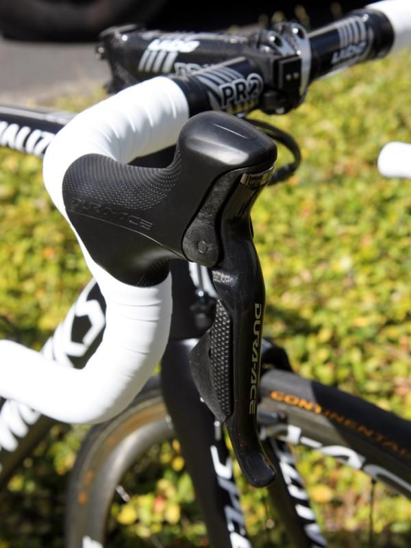 HTC-Highroad team bikes are equipped with Shimano Dura-Ace Di2.